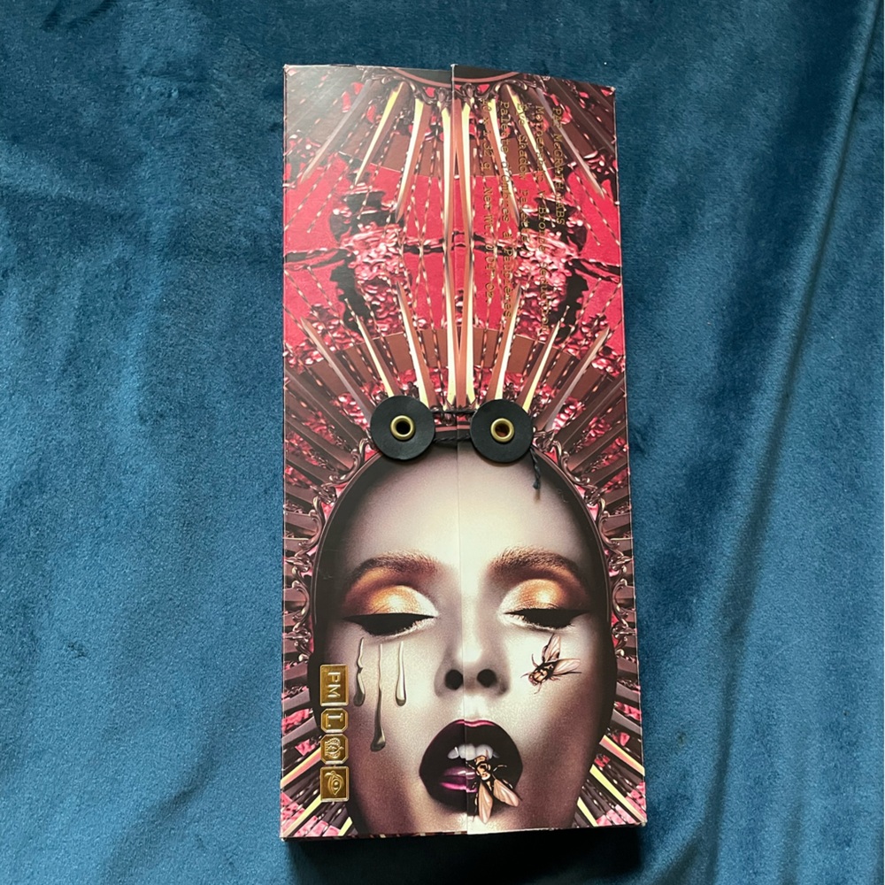 Pat McGrath Eyeshadow Palette - Red and Gold